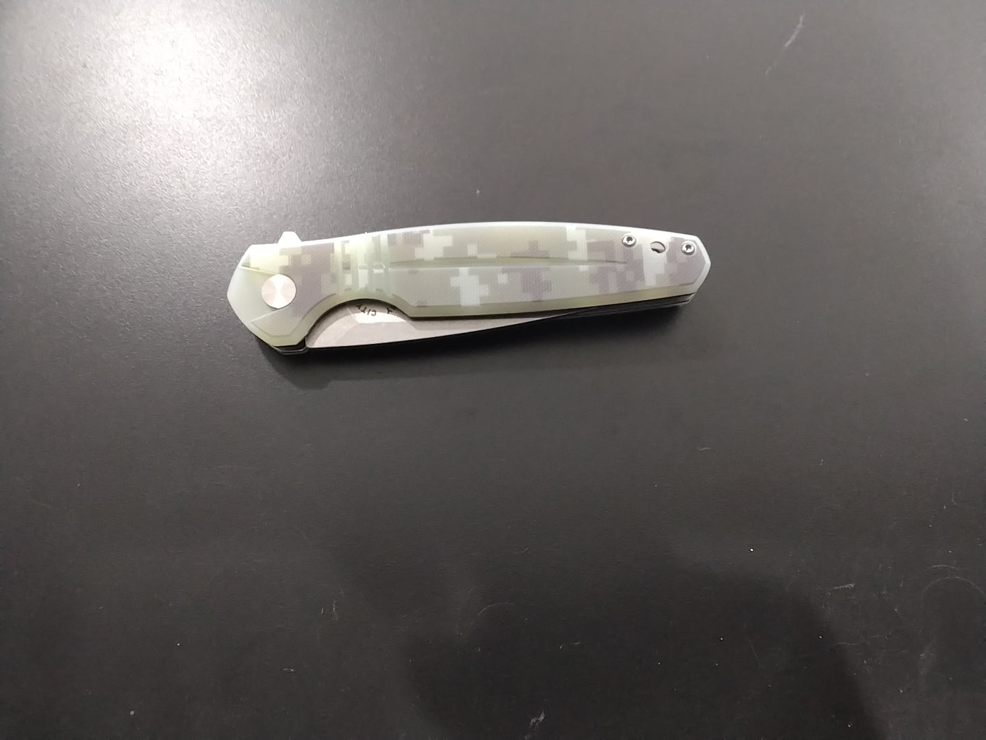 Linerlock flipper
